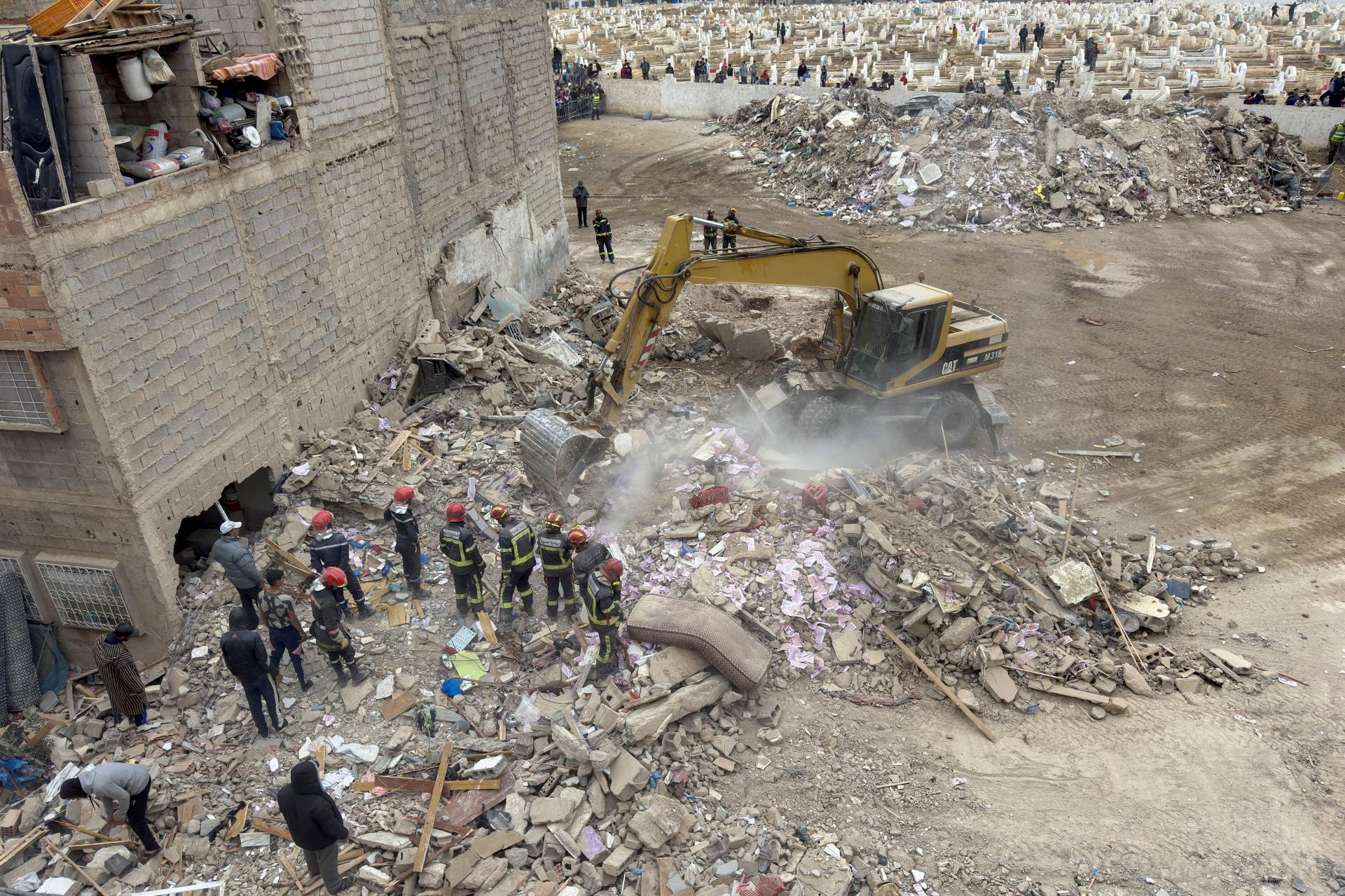 V Maroku sa zrútili dve obytné budovy, zahynulo najmenej 22 ľudí