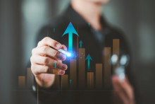 Obchodovanie s investičnými akciami fondu zostáva naďalej možné prostredníctvom sekundárneho trhu na Burze cenných papierov Praha.