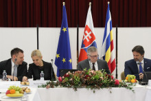 Rokovanie vl&aacute;dy. FOTO: HN/Peter Mayer