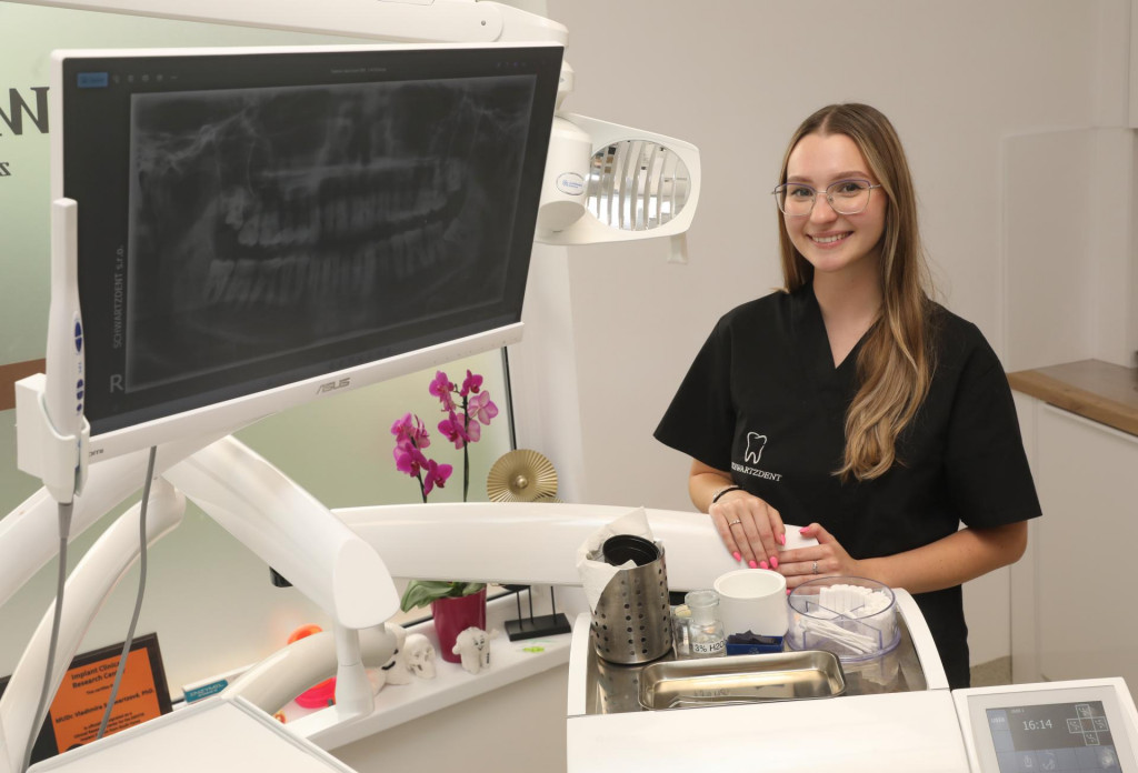 Alica Pinč&aacute;kov&aacute; - TOP sestry - s&uacute;kromn&eacute; stomatologick&eacute; zariadenie SCHWARTZDENT Ko&scaron;ice