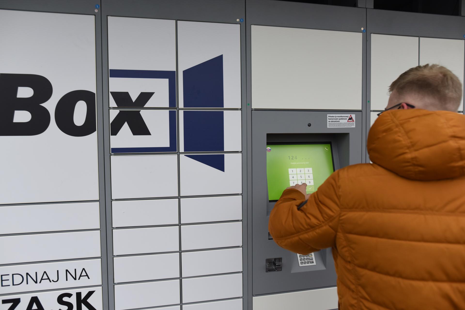 Balíkomaty zažívajú boom a bude ich ešte viac. Jeden z hlavných hráčov plánuje na budúci rok veľkú expanziu