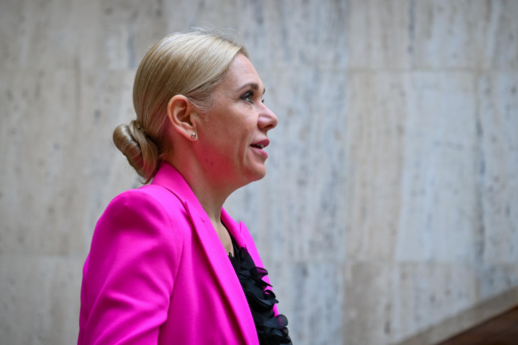 Na snímke vicepremiérka a ministerka hospodárstva Denisa Saková.

FOTO: TASR/P. Zachar