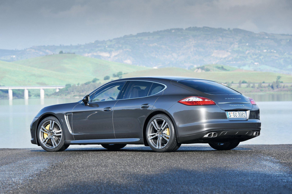 Porsche Panamera Turbo S (2012)
