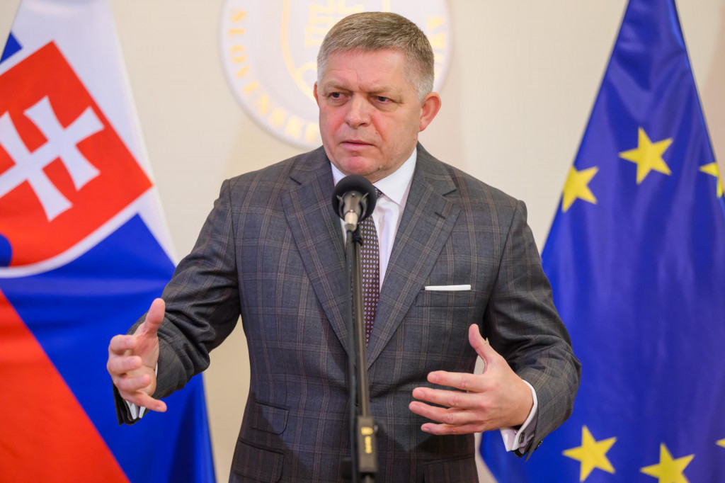 Predseda vl&aacute;dy Robert Fico (Smer-SD). FOTO: TASR/Jaroslav Nov&aacute;k