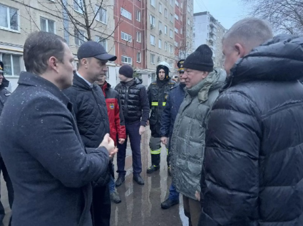 Miesto, kde dron zasiahol obytný dom. FOTO: TG/busargin_r