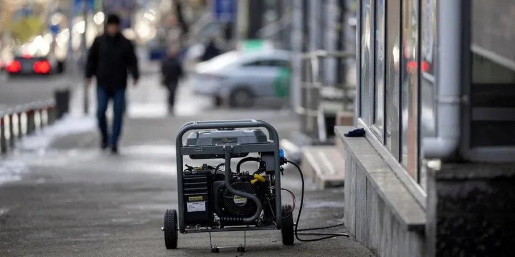 Kritická infraštruktúra v Černihivskej oblasti je napájaná generátormi. FOTO: Reuters