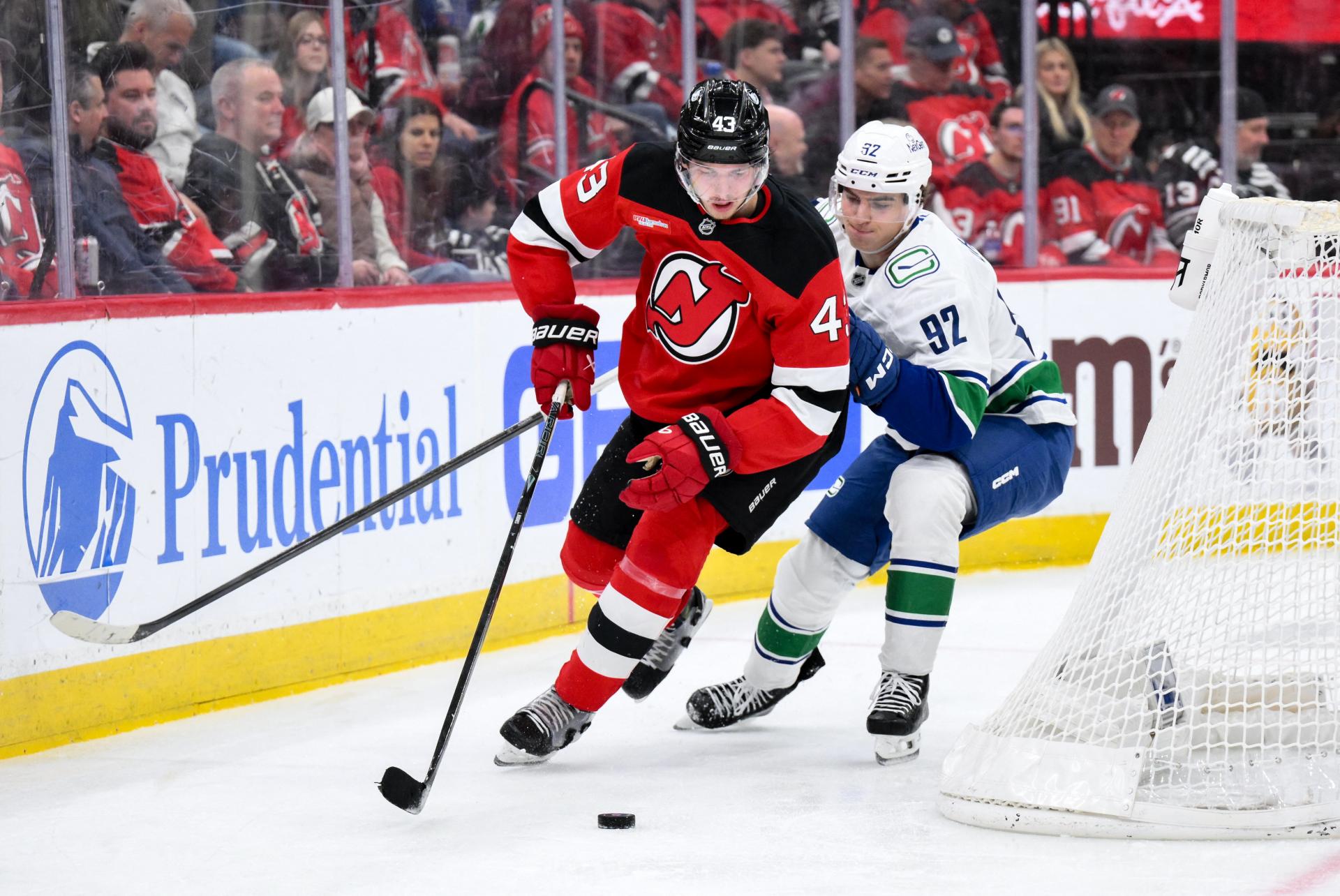 NHL: New Jersey Devils prehrali s Vancouverom, zranený Nemec nenastúpil