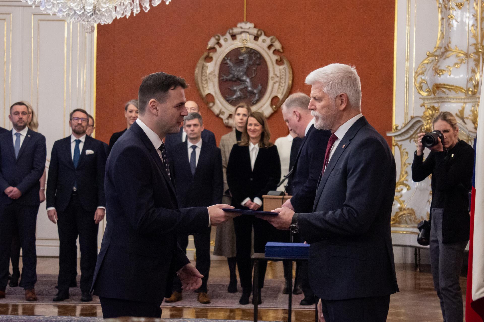 Budem sa snažiť prispieť k tomu, aby vojna na Ukrajine skončila, vyhlásil nový šéf českej diplomacie Macinka
