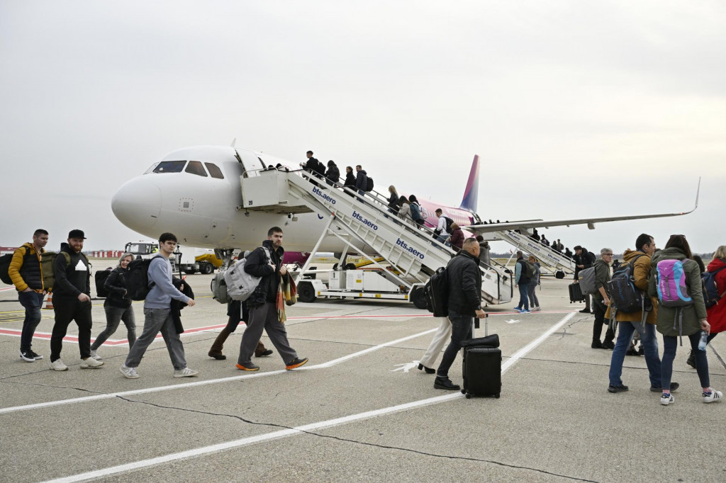 Maďarsk&yacute; hr&aacute;č prid&aacute;va ďal&scaron;ie spoje. FOTO: TASR/P. Neubauer