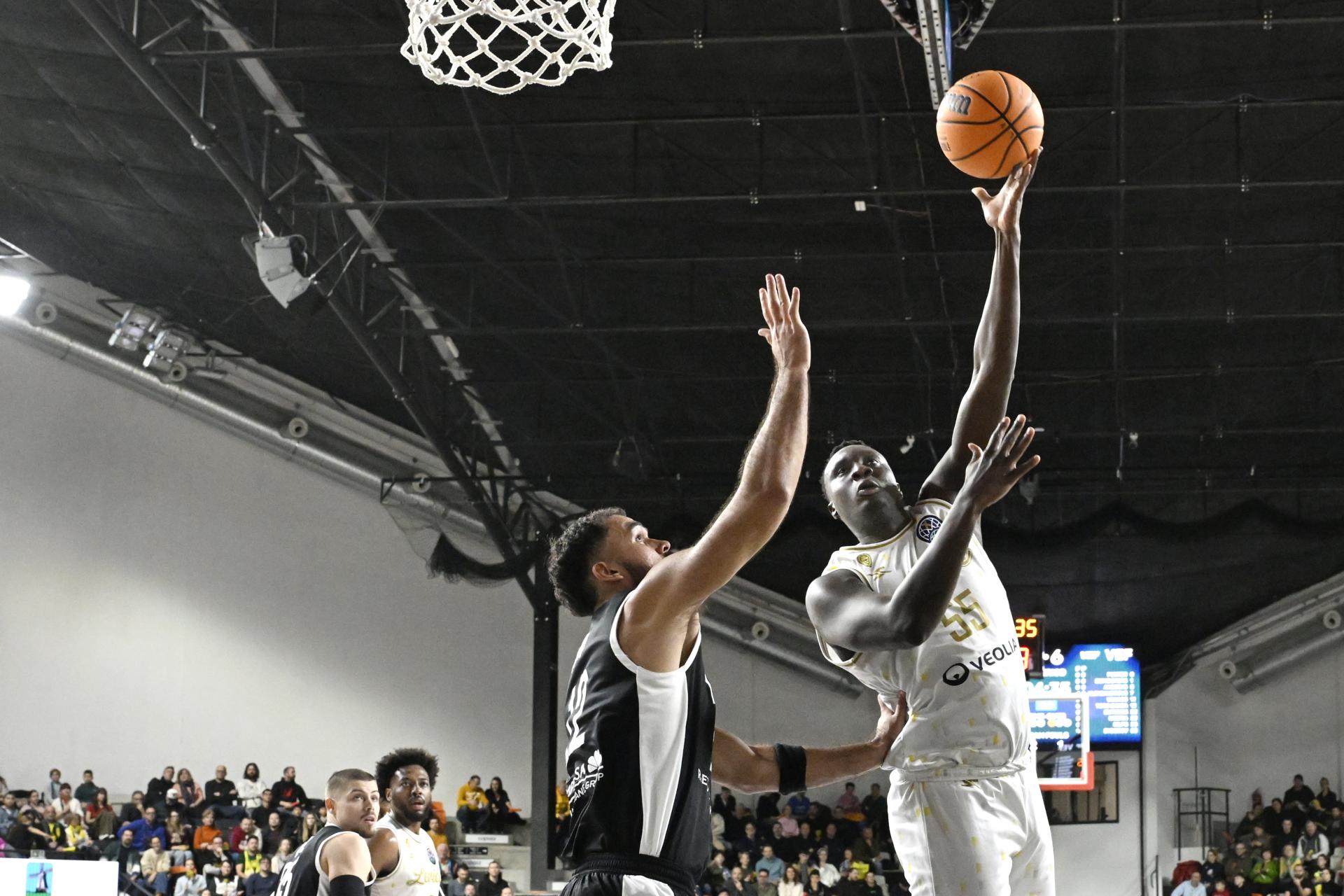 Žlto- zelená paráda. Levice oslavujú historický postup do ďalšej fázy Ligy majstrov