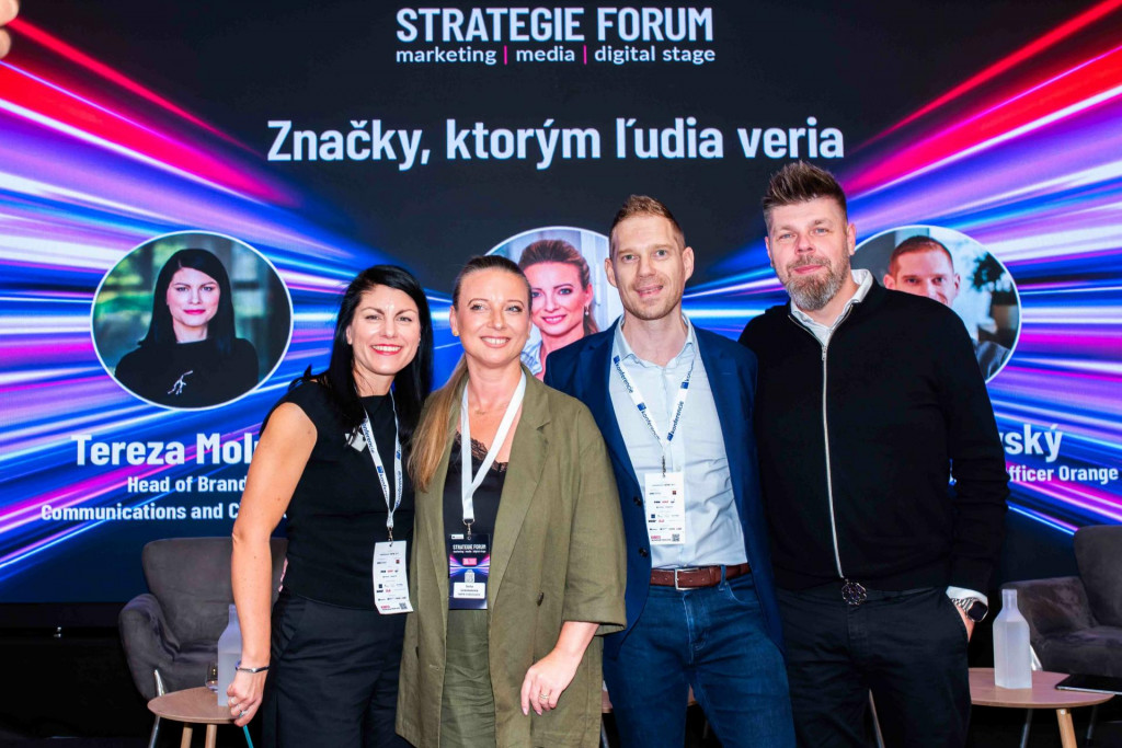 STRAT&Eacute;GIE F&Oacute;RUM 2025 - panelov&aacute; diskusia &bdquo;Značky, ktor&yacute;m ľudia veria&ldquo;