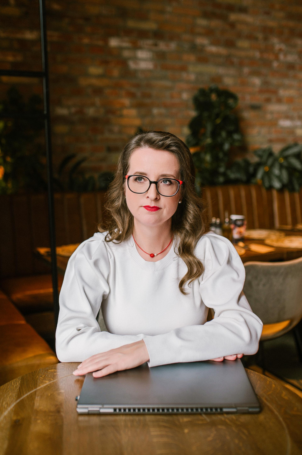 PhDr. Dajana Petr&iacute;kov&aacute;.