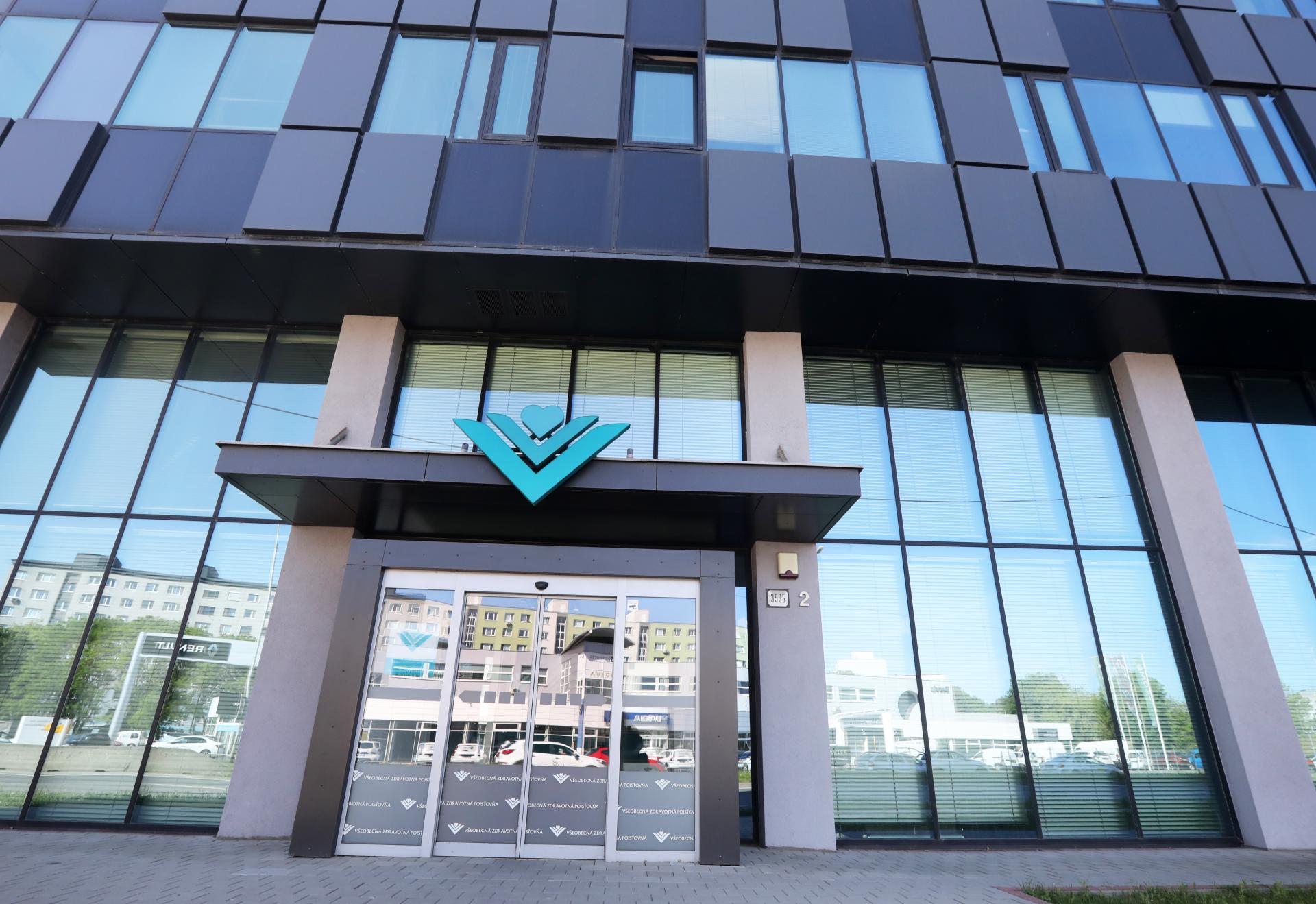 VšZP plánuje presun pracovísk na bratislavskú Patrónku, Útvar hodnoty za peniaze odporúča rokovať o nájme