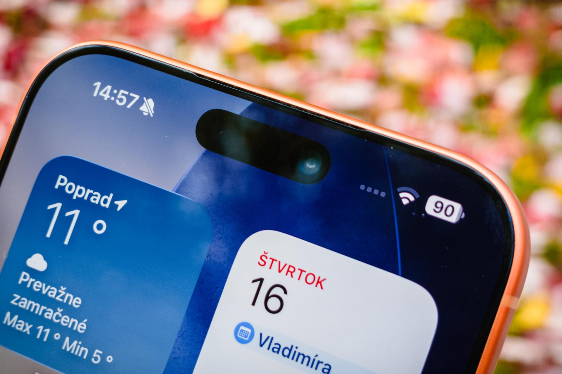 Apple plánuje veľké zmeny. iPhone 18 Pro upraví dizajn prednej strany a pridá zaujímavú funkciu