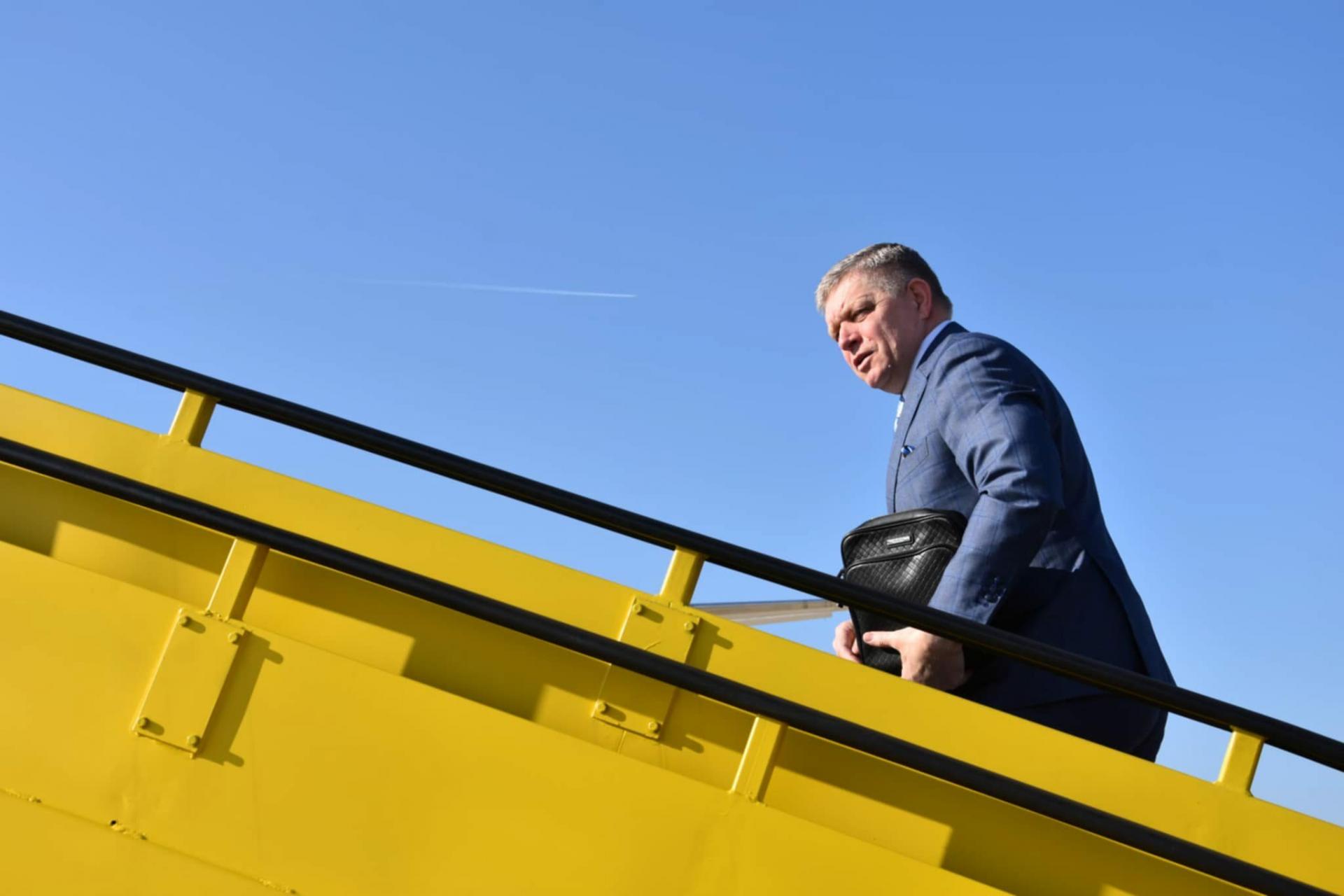 Fico odcestoval do Bruselu, čaká ho samit EÚ so západným Balkánom a zasadnutie Európskej rady