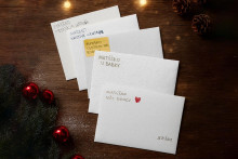 V&scaron;etky deti si zasl&uacute;žia p&iacute;sať Ježi&scaron;kovi z domova, odkazuje Nad&aacute;cia Kooperativa.