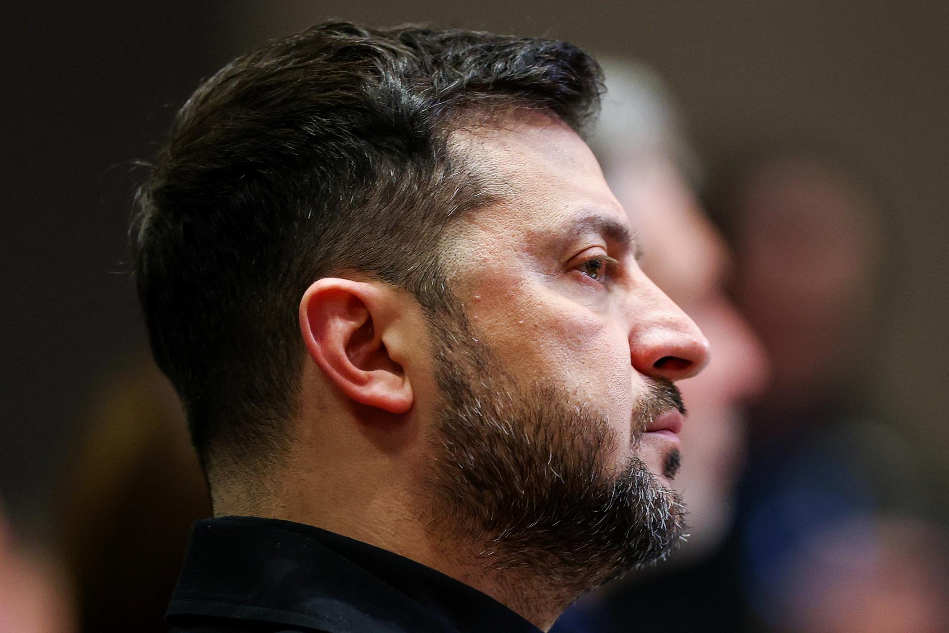 Zelenskyj: Zatiaľ neexistujú konečné zosúladené mierové návrhy, delegácia cestuje do USA na ďalšie rokovania