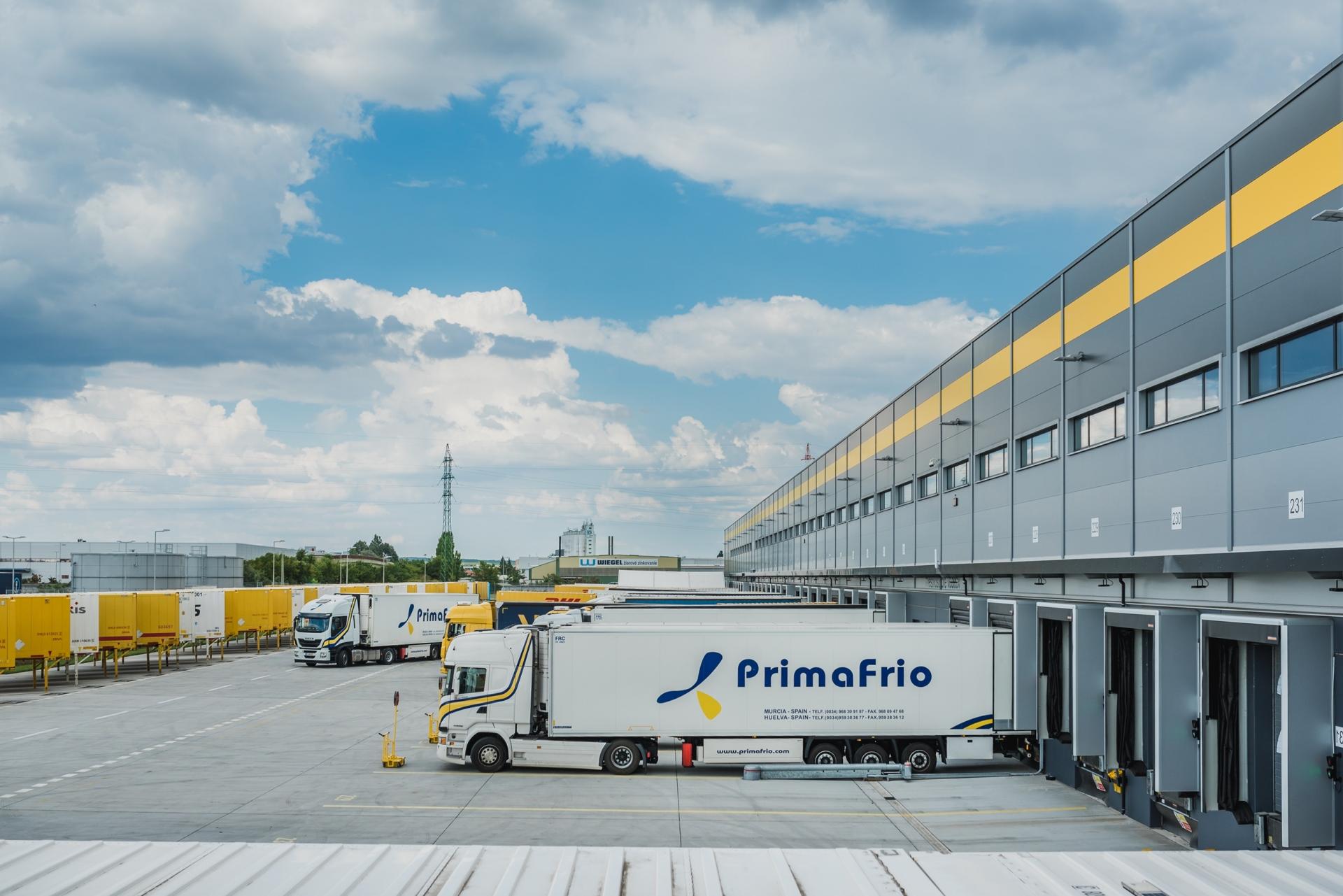 ERSTE Realitná Renta získala Amazon Reverse Center v Seredi