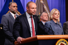 V popred&iacute; odstupuj&uacute;ci z&aacute;stupca riaditeľa americk&eacute;ho Feder&aacute;lneho &uacute;radu pre vy&scaron;etrovanie Dan Bongino. FOTO: REUTERS