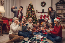 Najlacnej&scaron;ie smartf&oacute;ny si s&uacute; v&yacute;bavou a parametrami veľmi podobn&eacute;. Ale na druh&uacute; stranu, ak nie ste n&aacute;ročn&iacute;, z&aacute;kladn&uacute; pr&aacute;cu zvl&aacute;dnu.