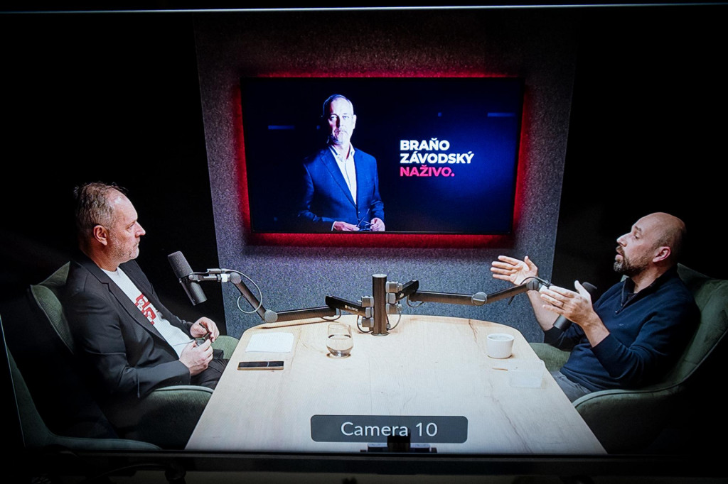 Braňo Z&aacute;vodsk&yacute; pripravuje na sviatky &scaron;peci&aacute;lne zimn&eacute; podcasty.