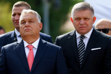 Viktor Orb&aacute;n a Robert Fico. FOTO: Reuters
