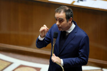 Franc&uacute;zsky premi&eacute;r S&eacute;bastien Lecornu. FOTO: REUTERS