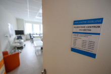 Ordin&aacute;cie pociťuj&uacute; n&aacute;por aj kv&ocirc;li zvy&scaron;uj&uacute;cemu sa počtu pr&iacute;padov chr&iacute;pky. FOTO: TASR/J. Nov&aacute;k