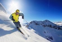 Od novej sez&oacute;ny sa menia pravidl&aacute;, ktor&eacute; maj&uacute; amb&iacute;ciu zv&yacute;&scaron;iť bezpečnosť. FOTO: Dreamstime