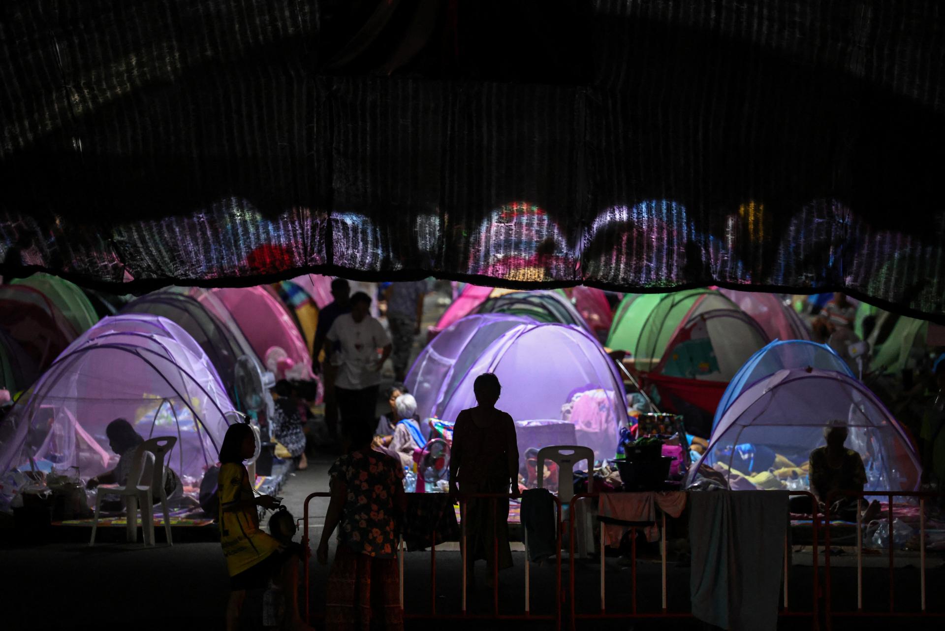 Boje s Thajskom už vyhnali z domovov pol milióna Kambodžanov