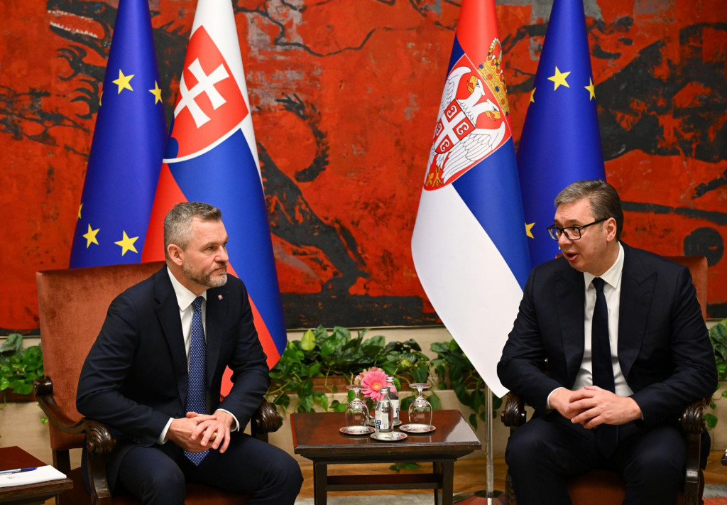 Prezident Peter Pellegrini a srbsk&yacute; prezident Aleksandar Vučič. FOTO: TASR/Martin Medňansk&yacute;