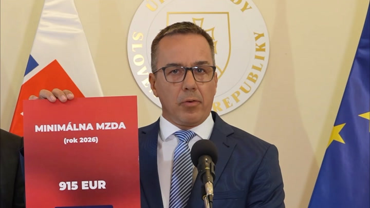 Minimálna mzda na budúci rok stúpne na 915 eur, pôjde o historický nárast o takmer 100 eur