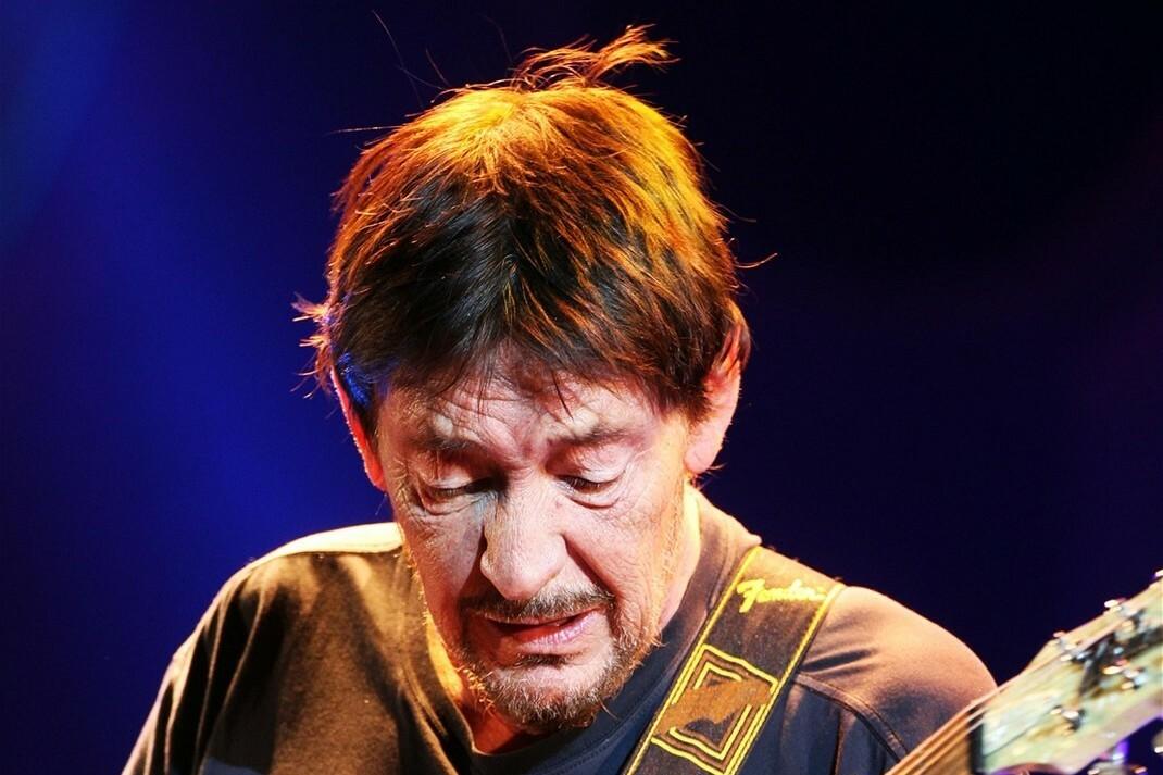 Vo veku 74 rokov zomrel britský gitarista a spevák Chris Rea