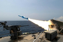 Spojen&eacute; &scaron;t&aacute;ty znepokojuje ir&aacute;nsky program balistick&yacute;ch rakiet, ktor&yacute; sa naďalej vyv&iacute;ja. FOTO: REUTERS