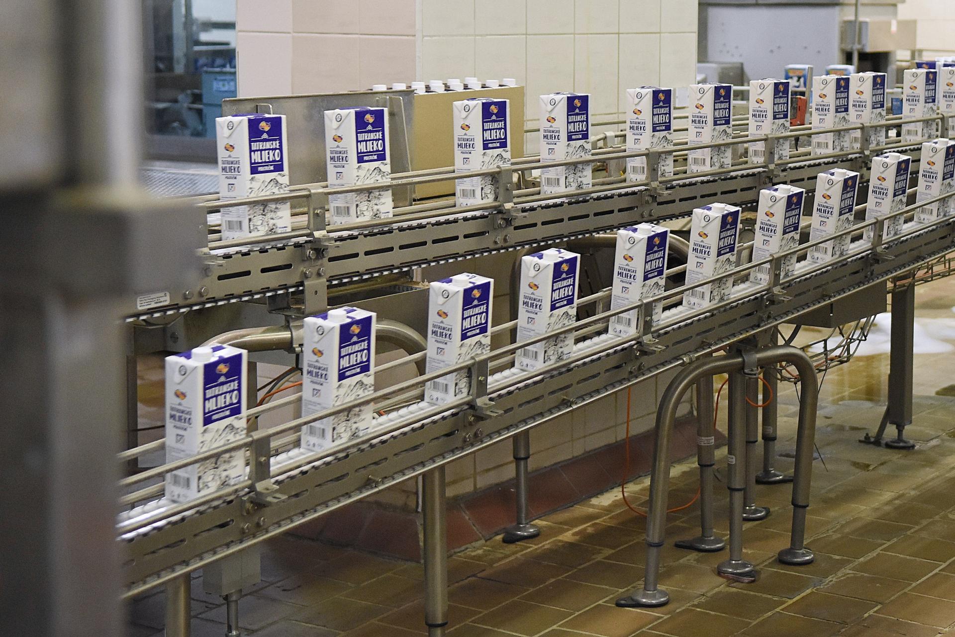 Zväz slovenských mliekarov varuje, že hrozí kolaps mliekarenského sektora