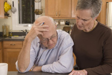Novela z&aacute;kona o soci&aacute;lnom poisten&iacute; m&aacute; od bud&uacute;ceho roka odstr&aacute;niť diskrimin&aacute;ciu matiek, respekt&iacute;ve rodičov.