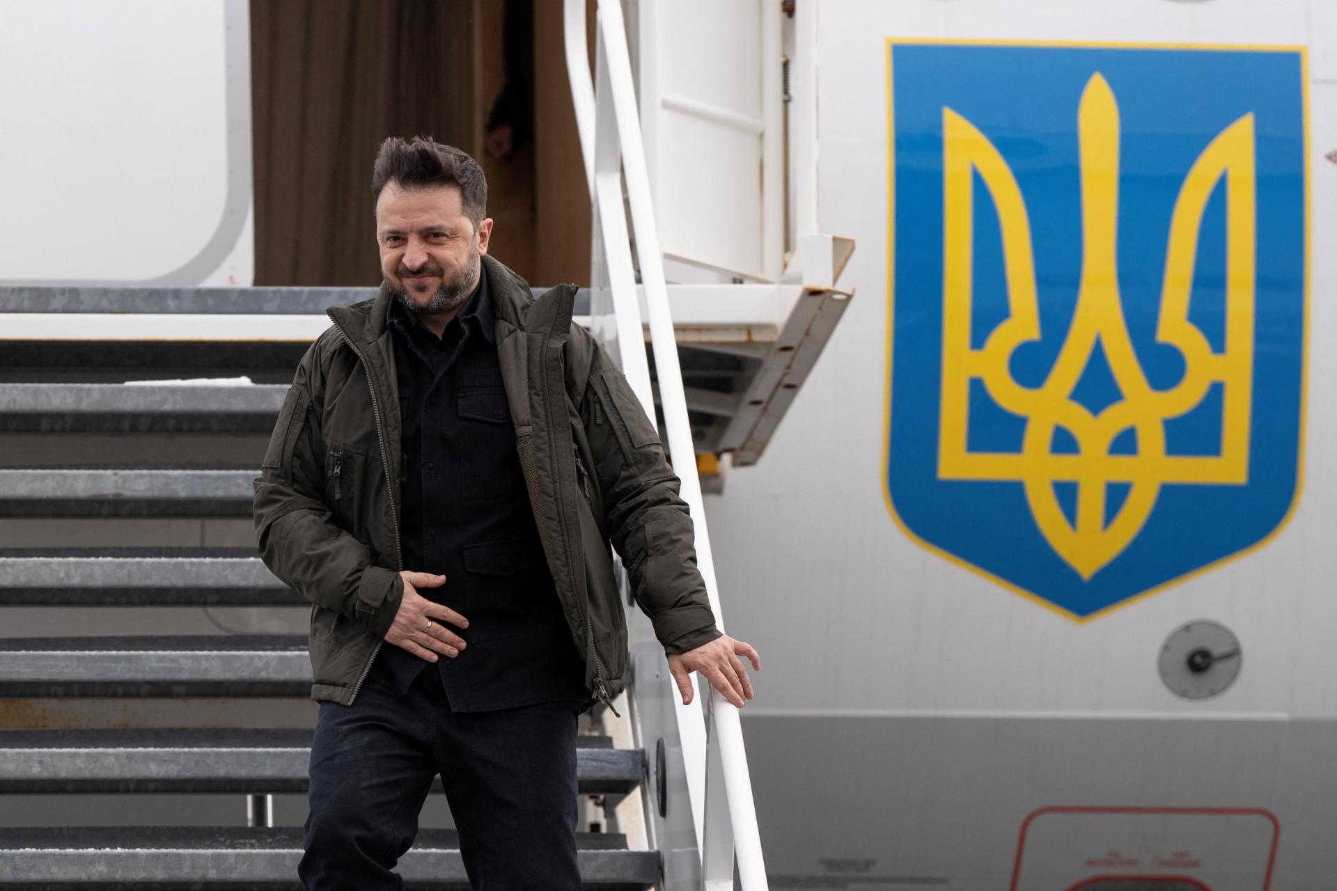 Zelenskyj pricestoval do Miami, čakajú ho rokovania s Trumpom o Ukrajine