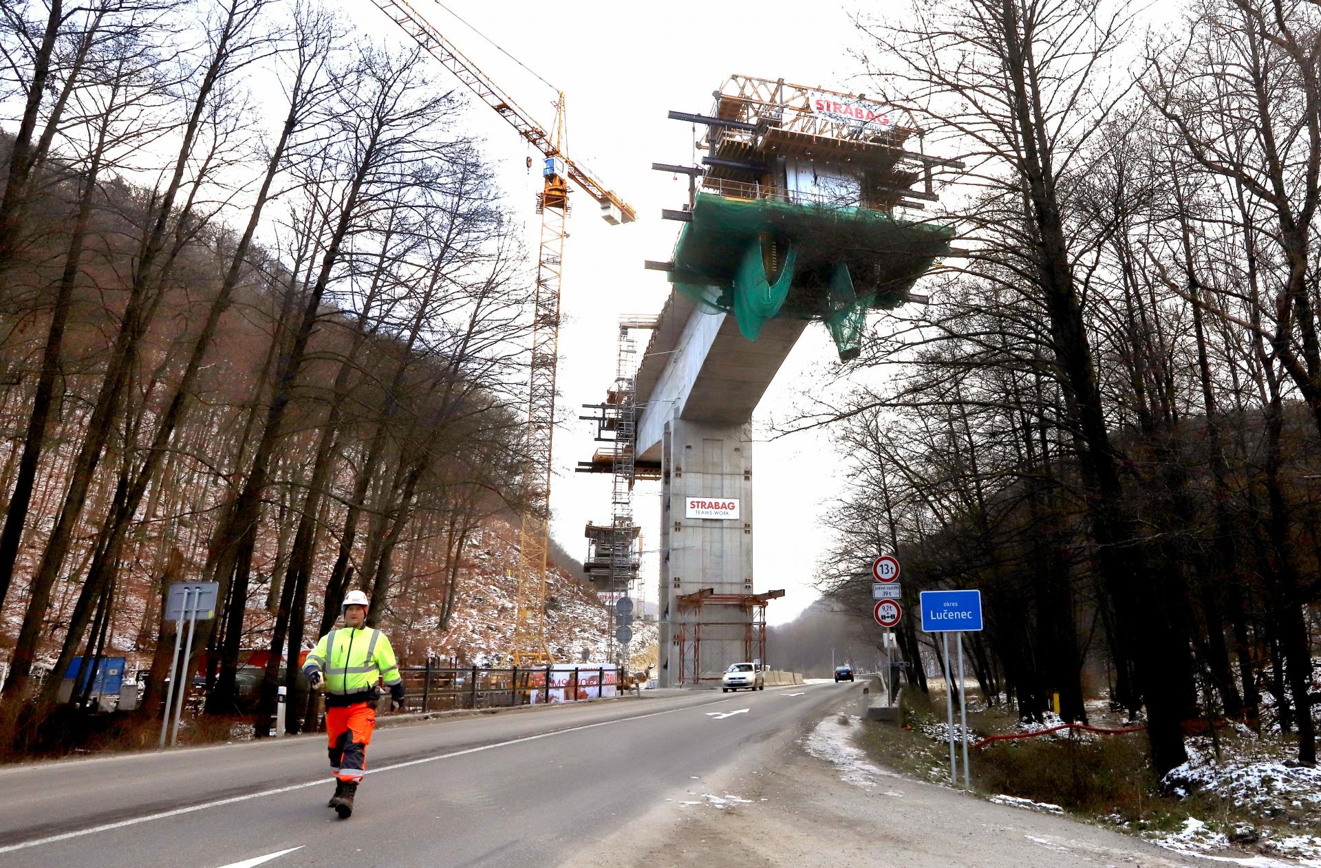 Štát rozbieha veľký PPP projekt. Ročne počíta s takmer 200 mostami, cestári dnes rekonštruujú len zlomok