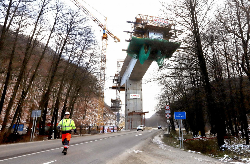 Koncesion&aacute;r by mal v najsilnej&scaron;om roku robiť na takmer 200-ke. ILUSTRAČN&Eacute; FOTO: TASR/J. Kro&scaron;l&aacute;k