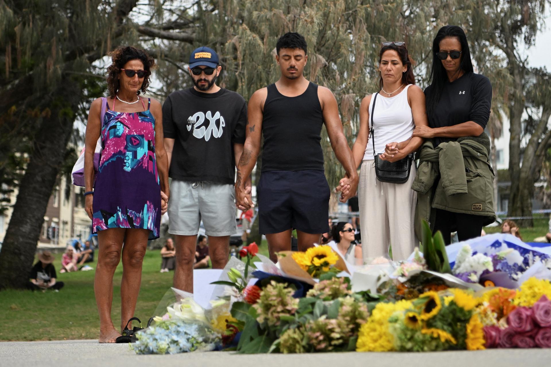 Teror na pláži v Sydney: Polícia priniesla zistenia o útoku, páchatelia trénovali na austrálskom vidieku