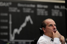 Čo čak&aacute; v roku 2026 investorov? FOTO: Reuters