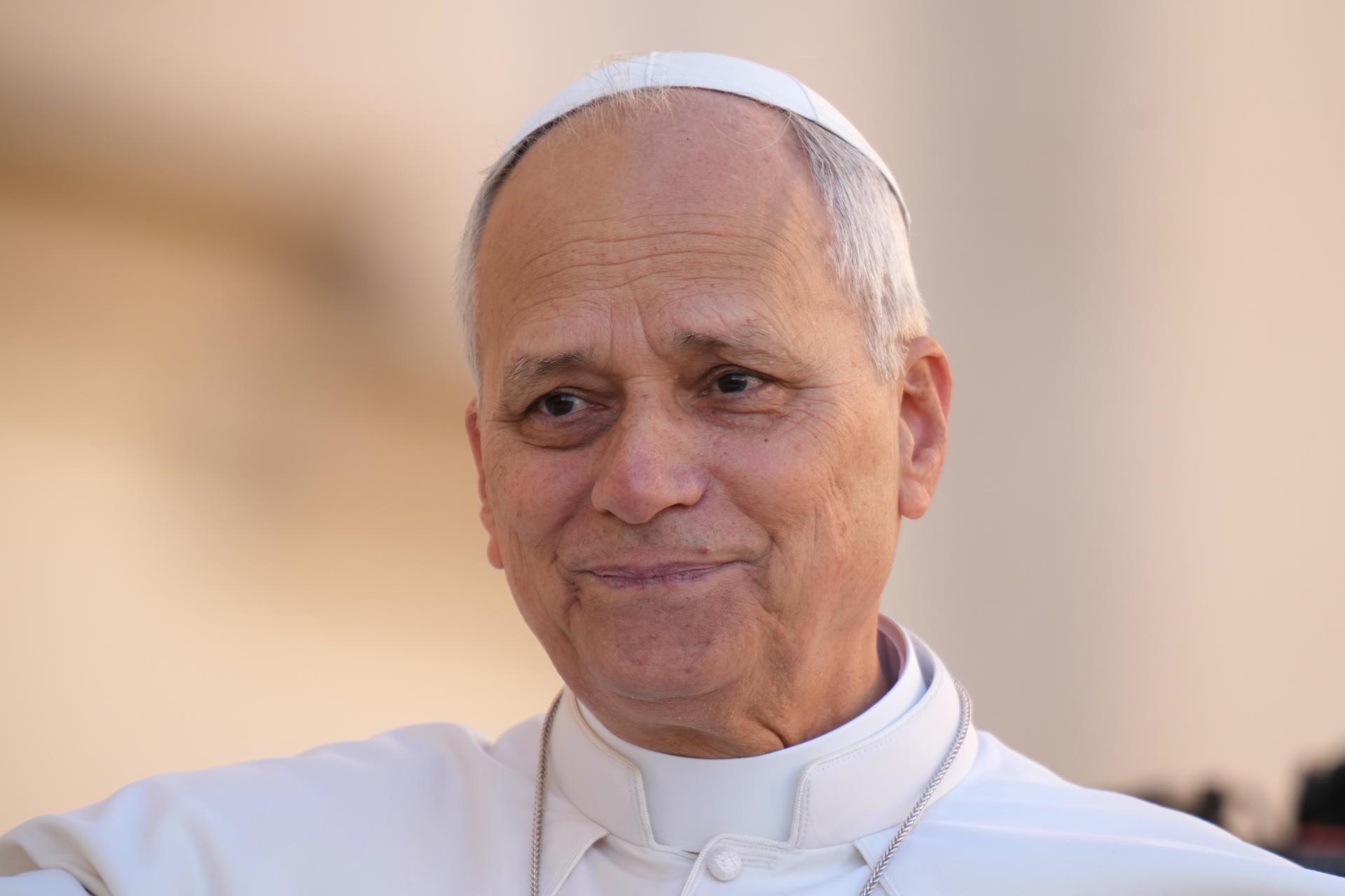 Svet pohlcujú plány na získanie vplyvu. Potrebujeme mierové projekty, nie ozbrojené stratégie, tvrdí pápež