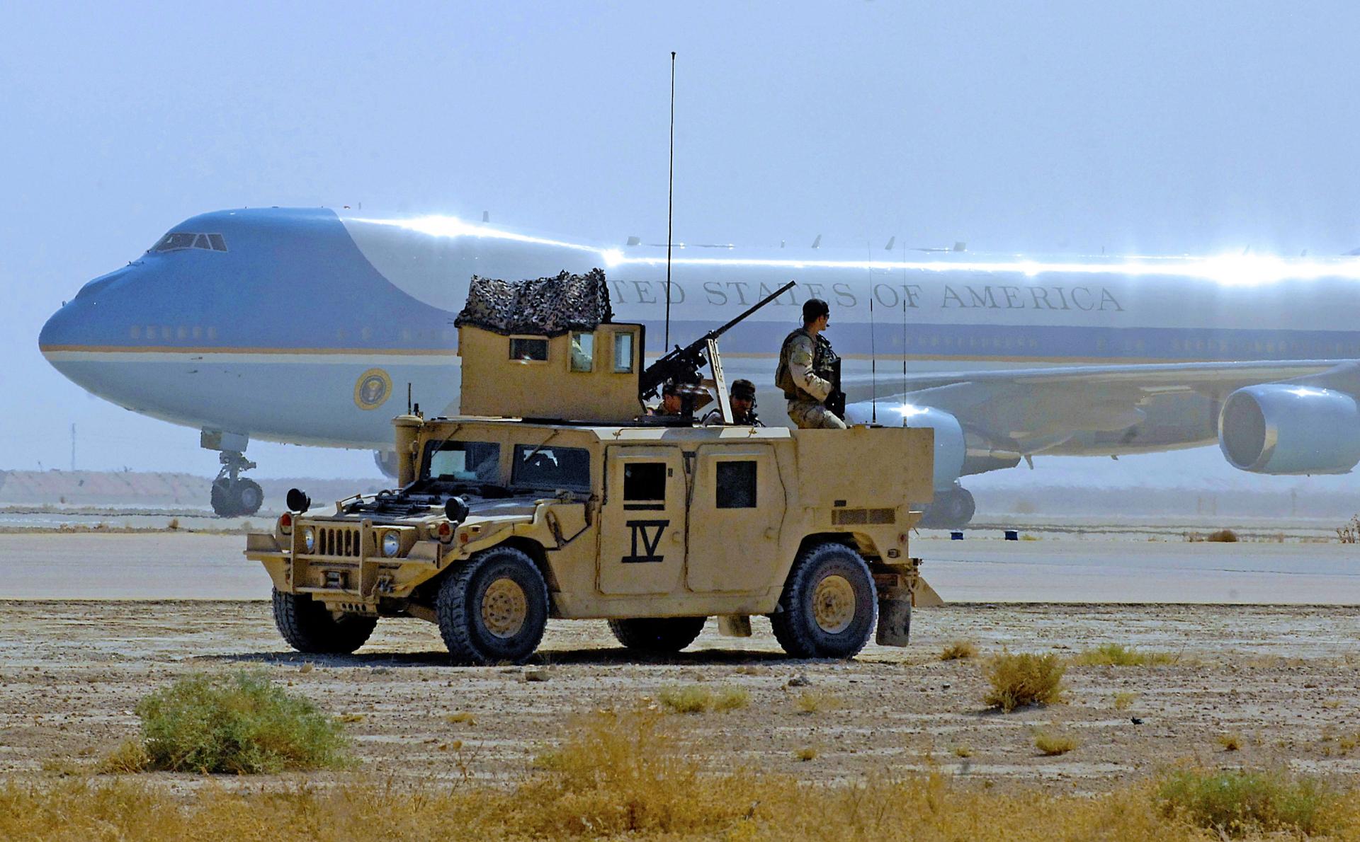 Američania opúšťajú kľúčovú základňu v Iraku. V krajine ostanú už len na dvoch miestach