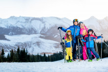 Spokojn&aacute; rodina v lyžiarskom stredisku BACHLEDKA. FOTO: SunPoint