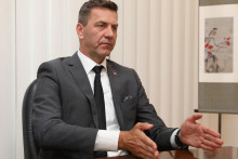 Gener&aacute;lny riaditeľ Eximbanky Rastislav Podhorec podčiarkuje &uacute;lohu mal&yacute;ch a stredn&yacute;ch podnikov v ekonomike. FOTO: HN/Peter Mayer