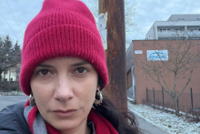 Dorota Nvotov&aacute; pred N&aacute;rodn&yacute;m onkologick&yacute;m &uacute;stavom. FOTO: Facebook/Dorota Nvotova