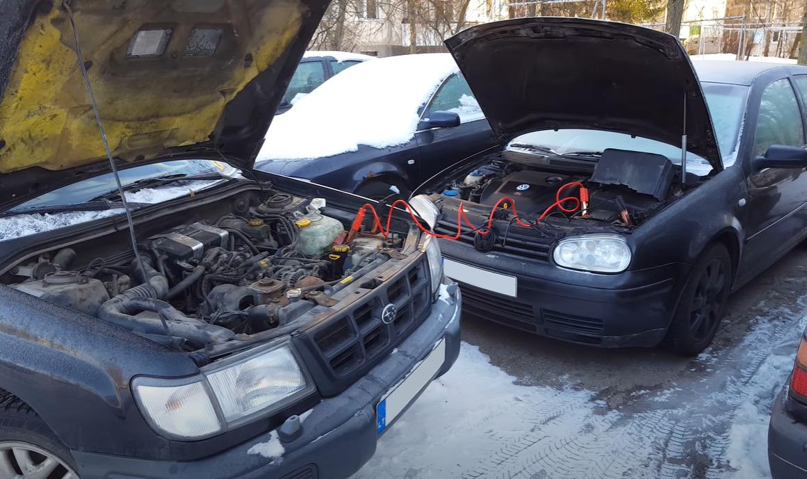 Neštartuje vám v zime auto? Toto môžu byť hlavné dôvody, kľúčová je však prevencia