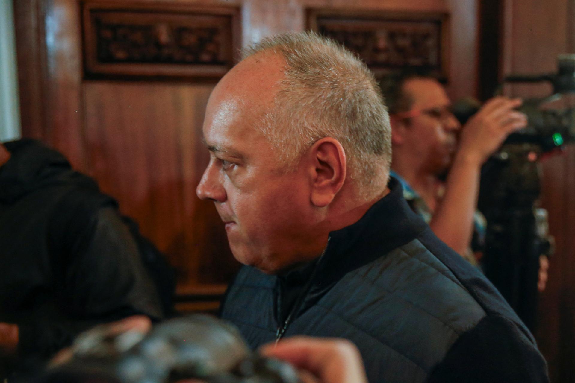 Pri útoku USA zahynulo celkovo 100 ľudí. Bolo to strašné, vraví venezuelský minister vnútra Cabello