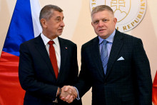 Česk&yacute; premi&eacute;r Andrej Babi&scaron; a predseda vl&aacute;dy Robert Fico. FOTO: Reuters