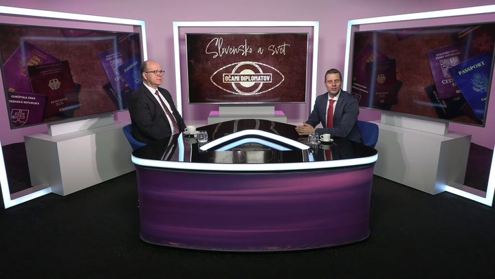 Bývalý šéf diplomacie Wlachovský: Tlak na Európu sa v minulom roku dramaticky zvýšil. Zo západu aj z východu